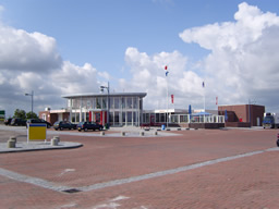 fischlokal in lauwersoog